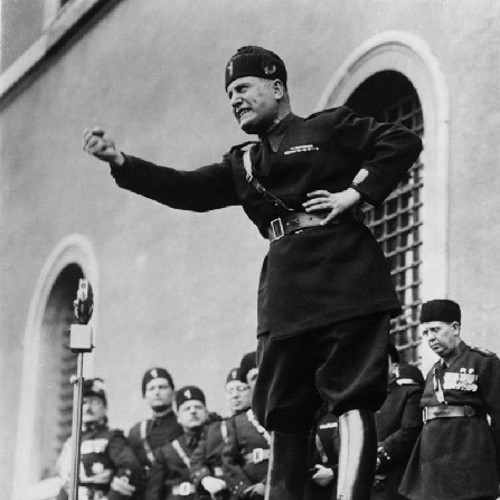 벨소리 Benito Mussolini - Vincere E Vinceremo ! ! ! - Benito Mussolini - Vincere E Vinceremo ! ! !